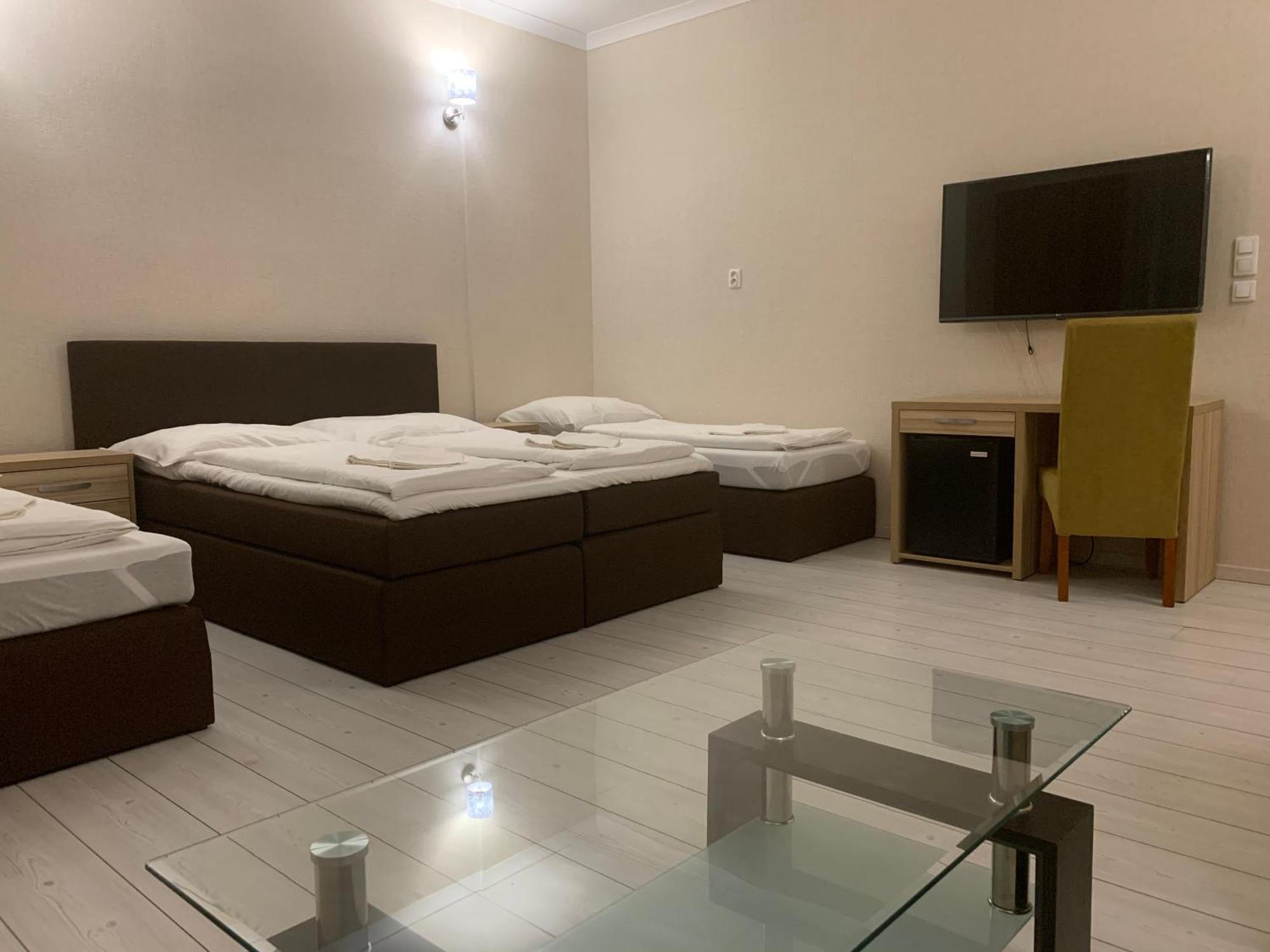 Las Palmas Rooms Sturovo Room photo