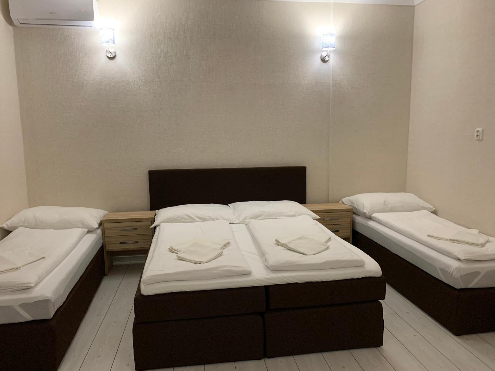 Las Palmas Rooms Sturovo Room photo