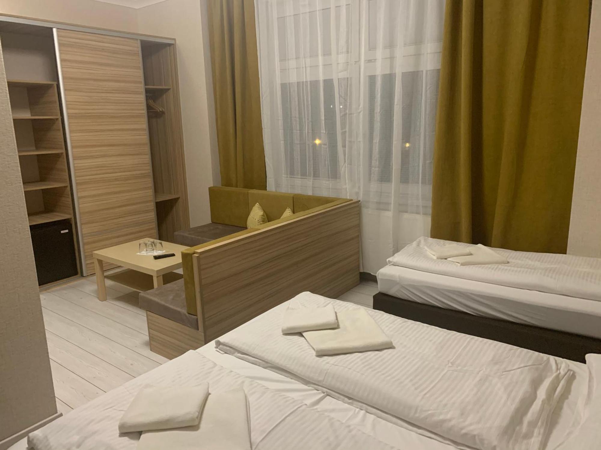Las Palmas Rooms Sturovo Room photo