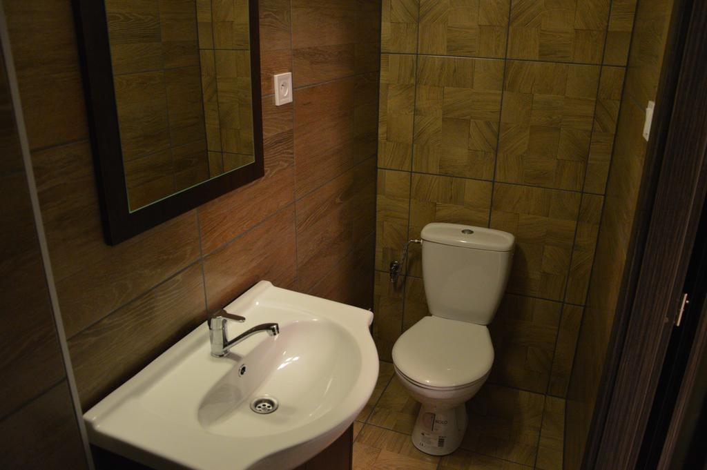 Las Palmas Rooms Sturovo Exterior photo